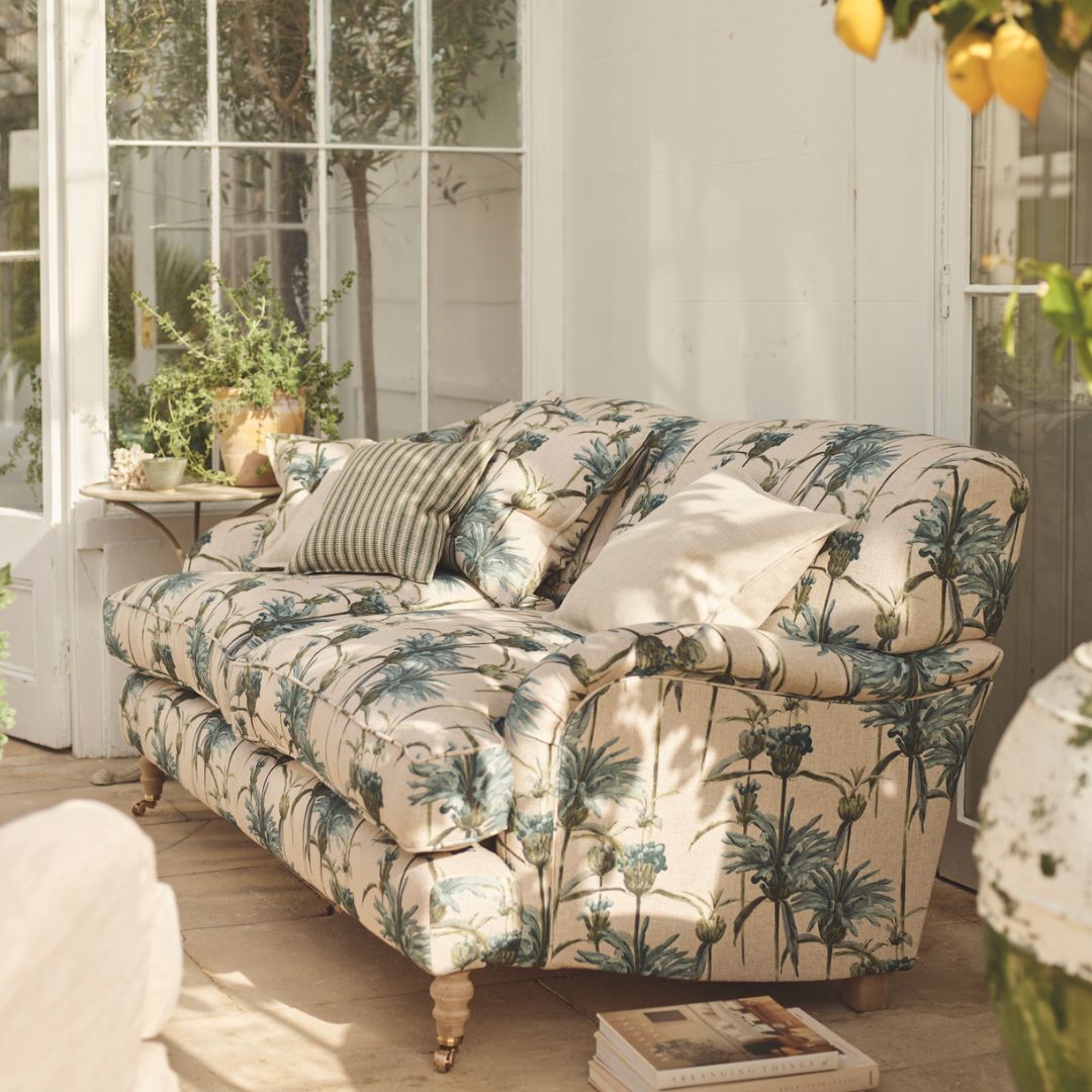 Sofas & Stuff tweet media