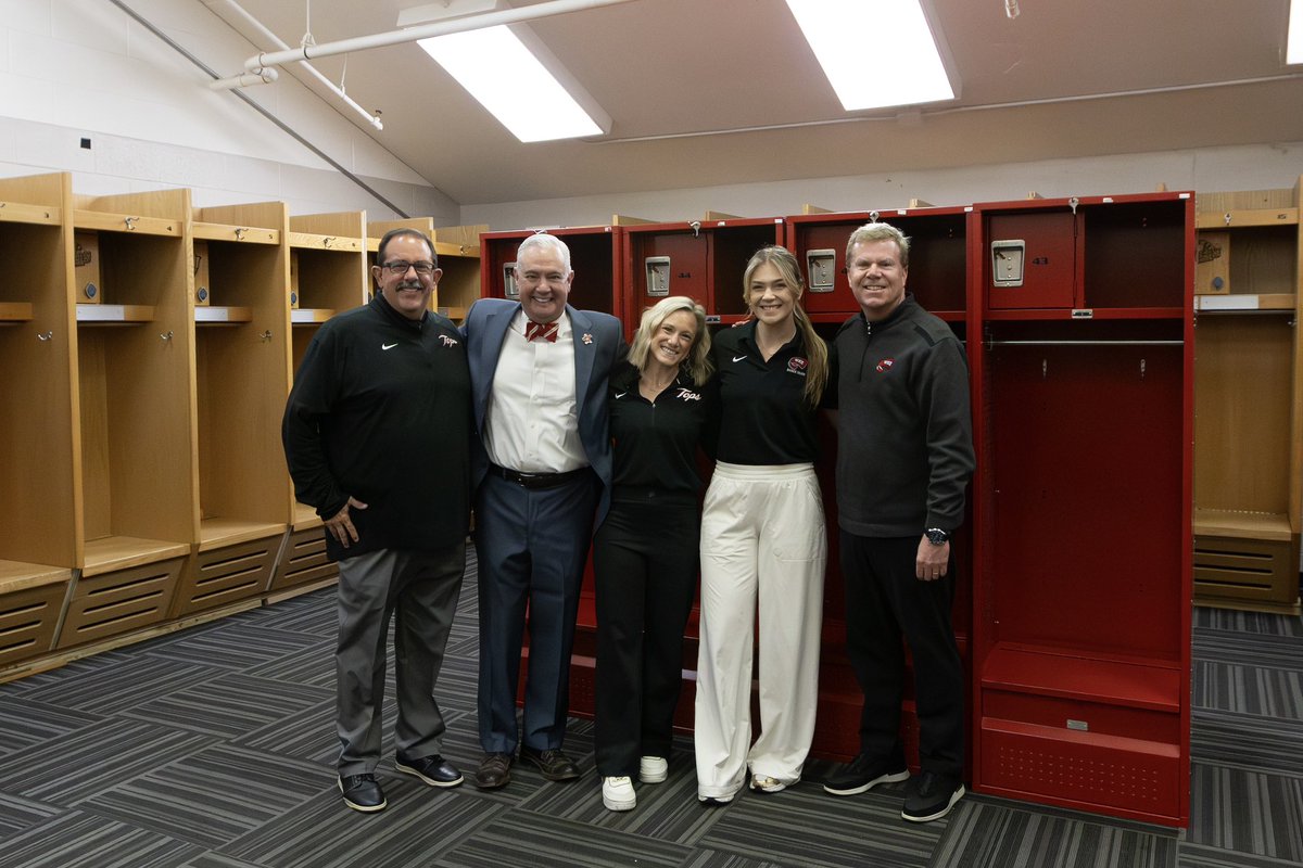 wku's tweet photo. A new chapter for @CheerWKU and @WKUTopperettes ❤️

For the first time, WKU Cheer & Dance have a place to call their own inside E.A. Diddle Arena. From a shared locker room to dedicated coaches’ offices, this new space marks a dedicated home for both teams.

#WKU #WKUCheer #WKUDance