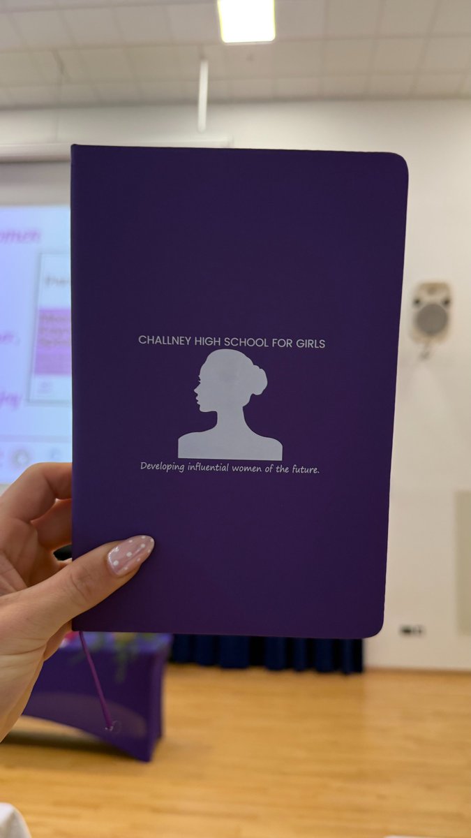 Challney Girls tweet media