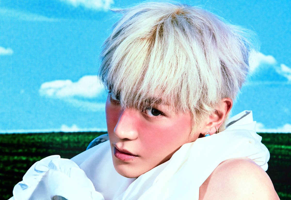 태용 tweet media