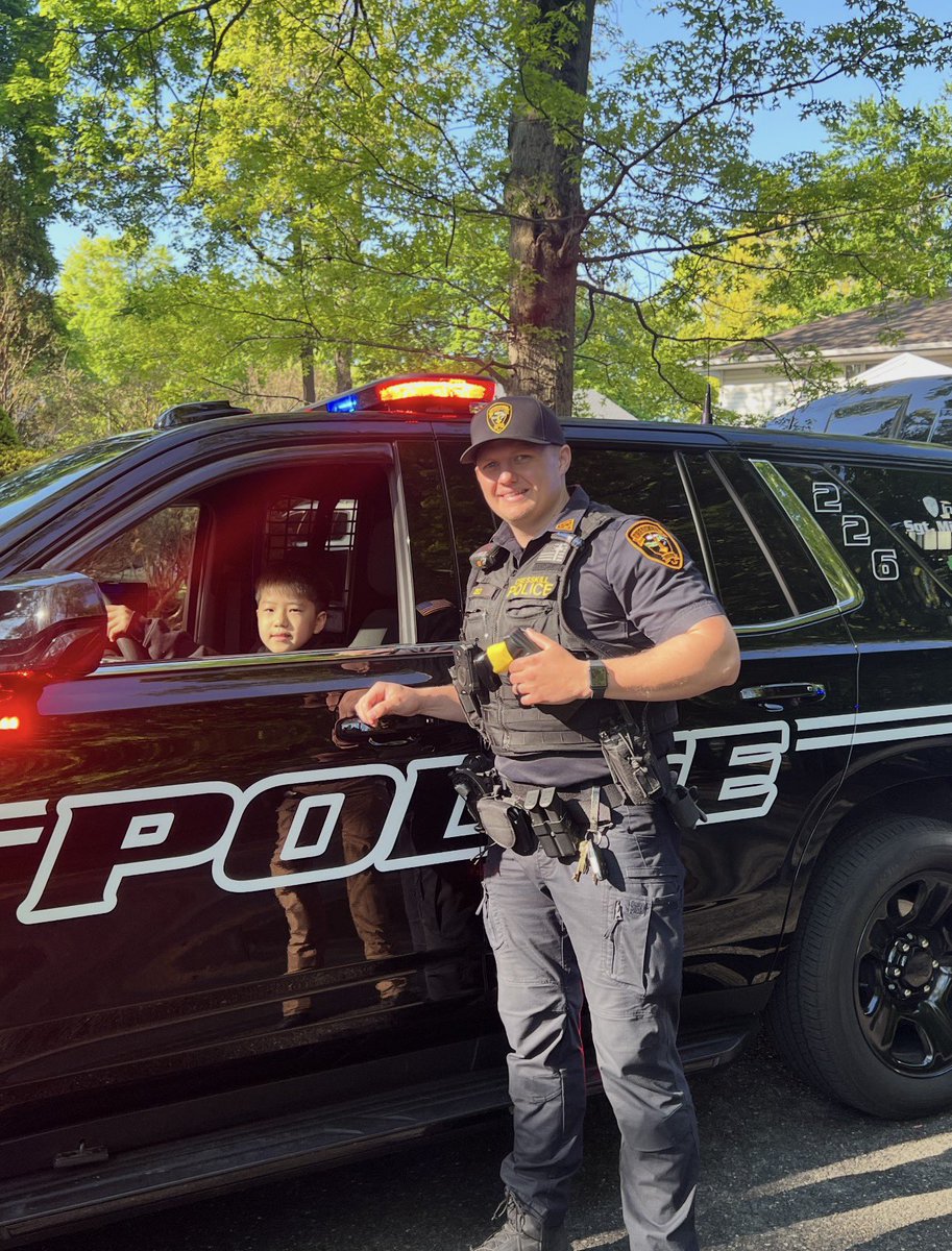 CresskillPolice's tweet photo. A memorable moment from the Bryan School Bulldog Gala: Adrian &amp; Jenny won a ride to school in a police car, with Officers Basket and Vigorita, keeping things safe, fun and providing an unforgettable experience. 🚓🎉 #BulldogGala #BryanSchool #SchoolSpirit #Community #RideToSchool https://t.co/KQITTq8F7i