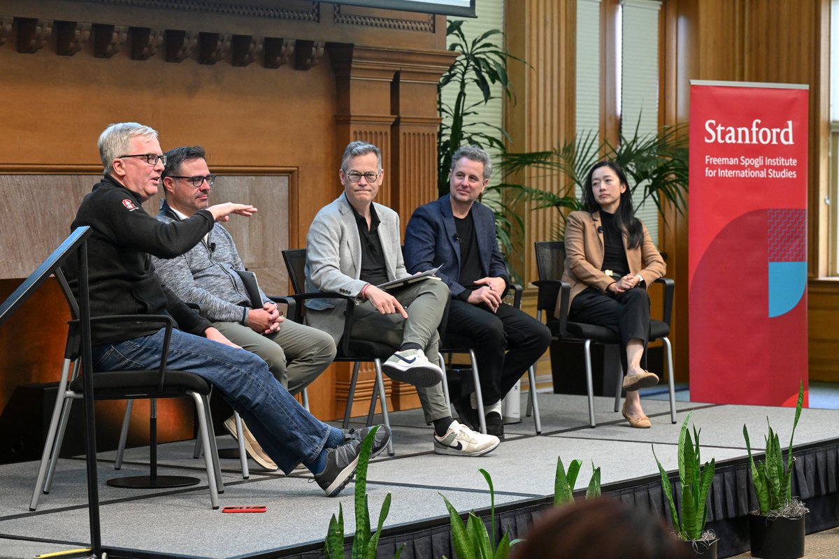 FSIStanford's tweet photo. Thanks to all who came out to the second panel in our quarterly series on global issues. This edition focused on the promises and perils of the technologies that are rapidly changing the world, w/ insights from Drew Endy, Jennifer Pan, Andrew Grotto, Jeff Hancock, & @ColinKahl.

Watch the recording here: https://t.co/4spdcEephO
