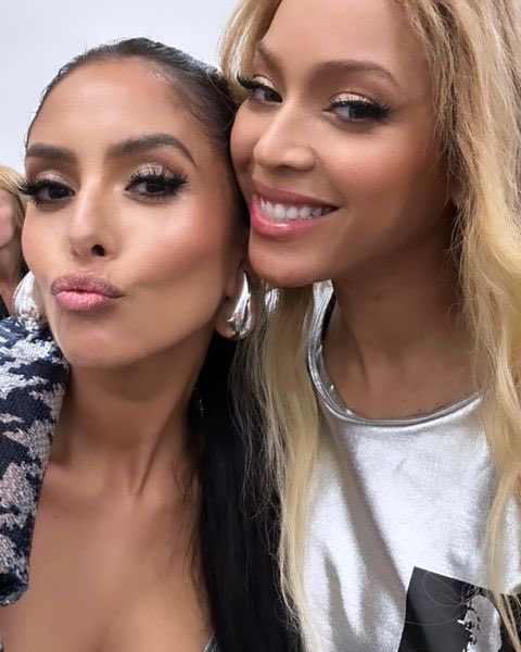 Beyoncé Access tweet media