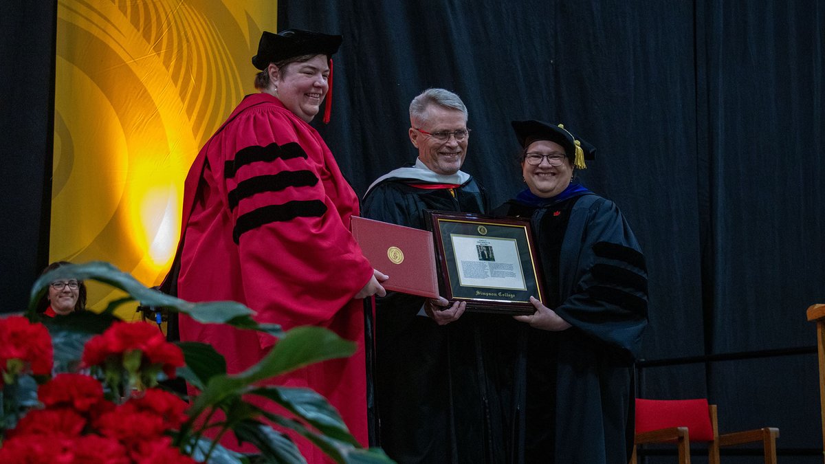 Simpson College tweet media