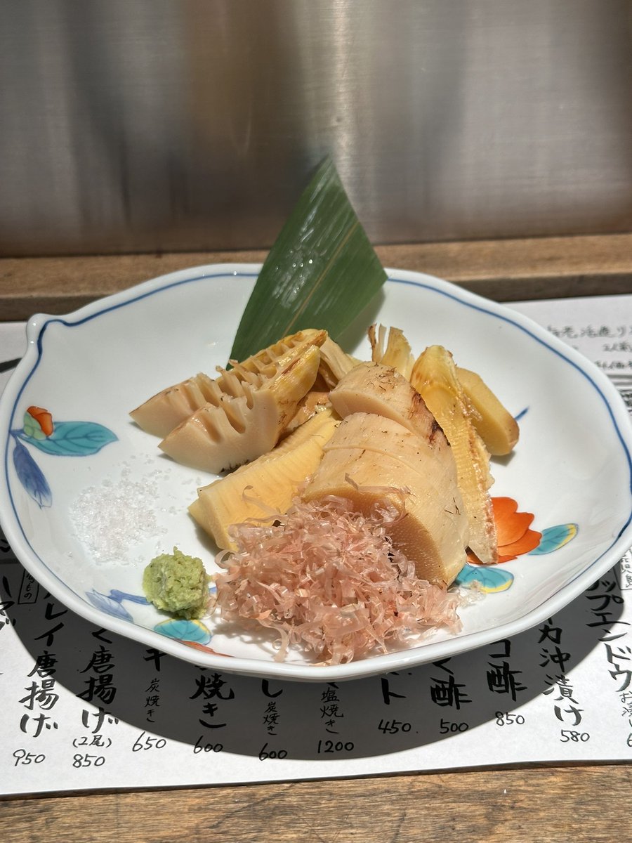 りあめ tweet media