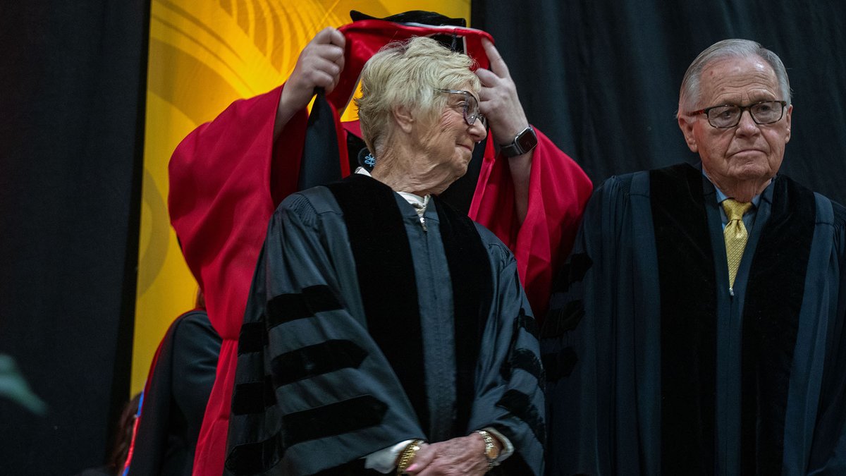Simpson College tweet media