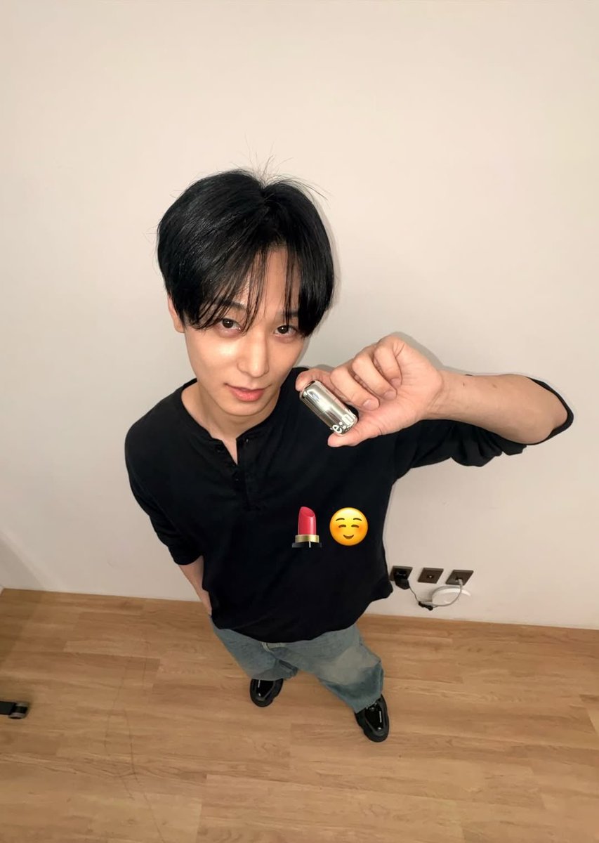 JY tweet media