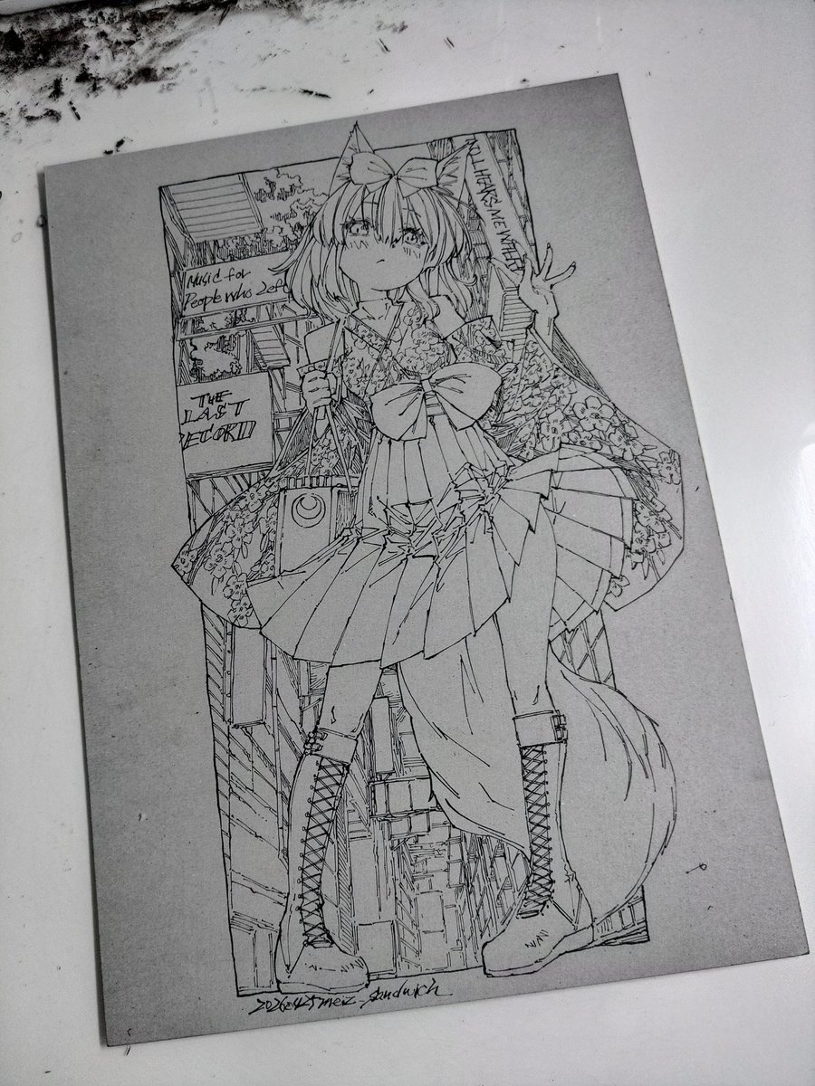 とはいえ明日でまた週末だし、線画は山ほどあるので引き続き頑張ります。 
