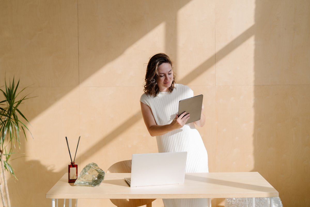 WomeninPRcanada's tweet photo. Our global membership designed to bring together women working in public relations, media, and related disciplines. 

Join us today at https://t.co/IpH551rnhf!

#WomeninPR #Fempreneur #WomeninBusiness #BossBabe #PRTips #PRAgency https://t.co/sh4QQW4LzX