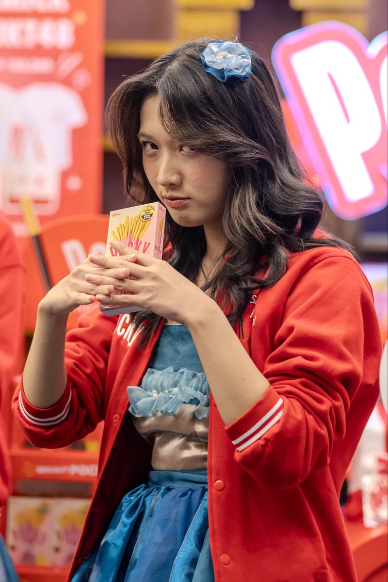 chocofy's tweet photo. 260507 Oniel Pocky

dimarahin terus @C_OnielJKT48 😡😾 https://t.co/fnp0Q8YcMJ