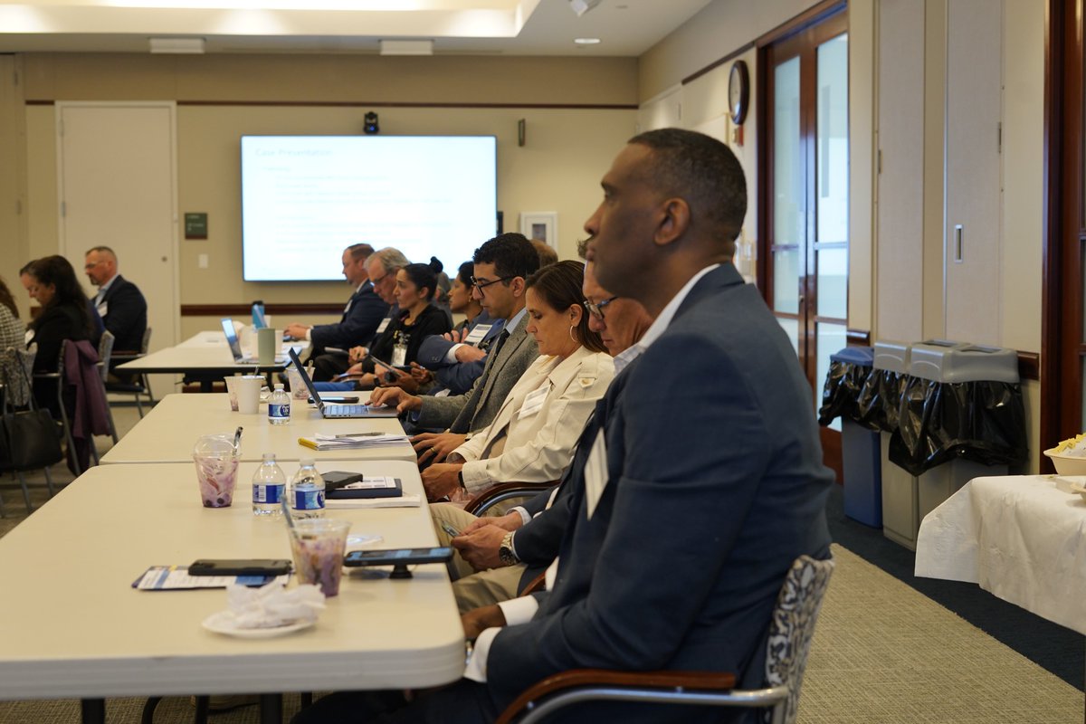 Yale_Urology's tweet photo. 🌊Some of the best minds in urology were recently on the Sound. Yale Urology's inaugural Prostate Care Summit drew ~40 providers for a CME event with keynote Daniel Lin, MD (@UWMedicine), lead author of the 2026 @AmerUrological prostate cancer detection guidelines.

@YaleMed https://t.co/01PA2iXfVu