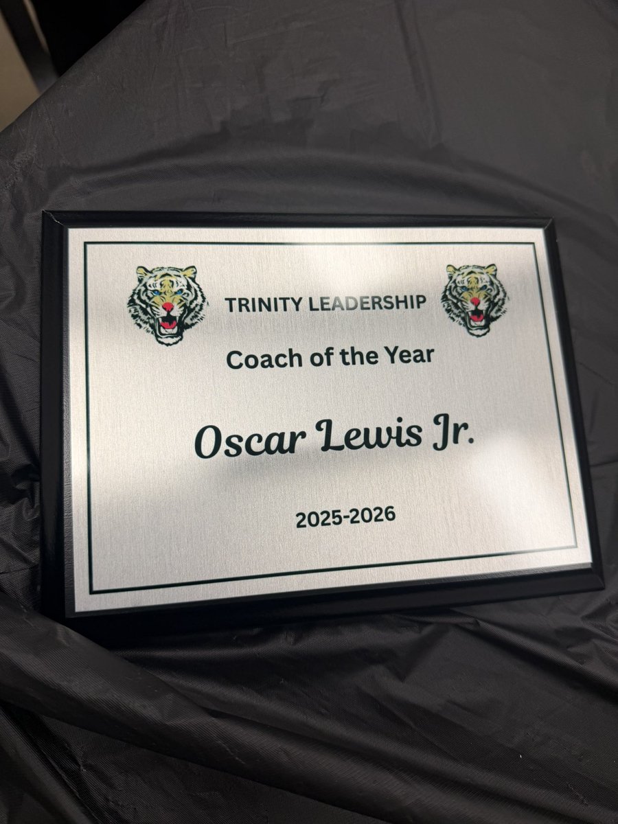 Oscar Lewis tweet media