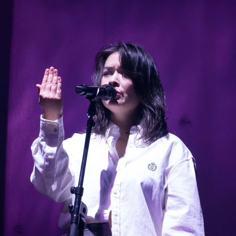 mitski files tweet media