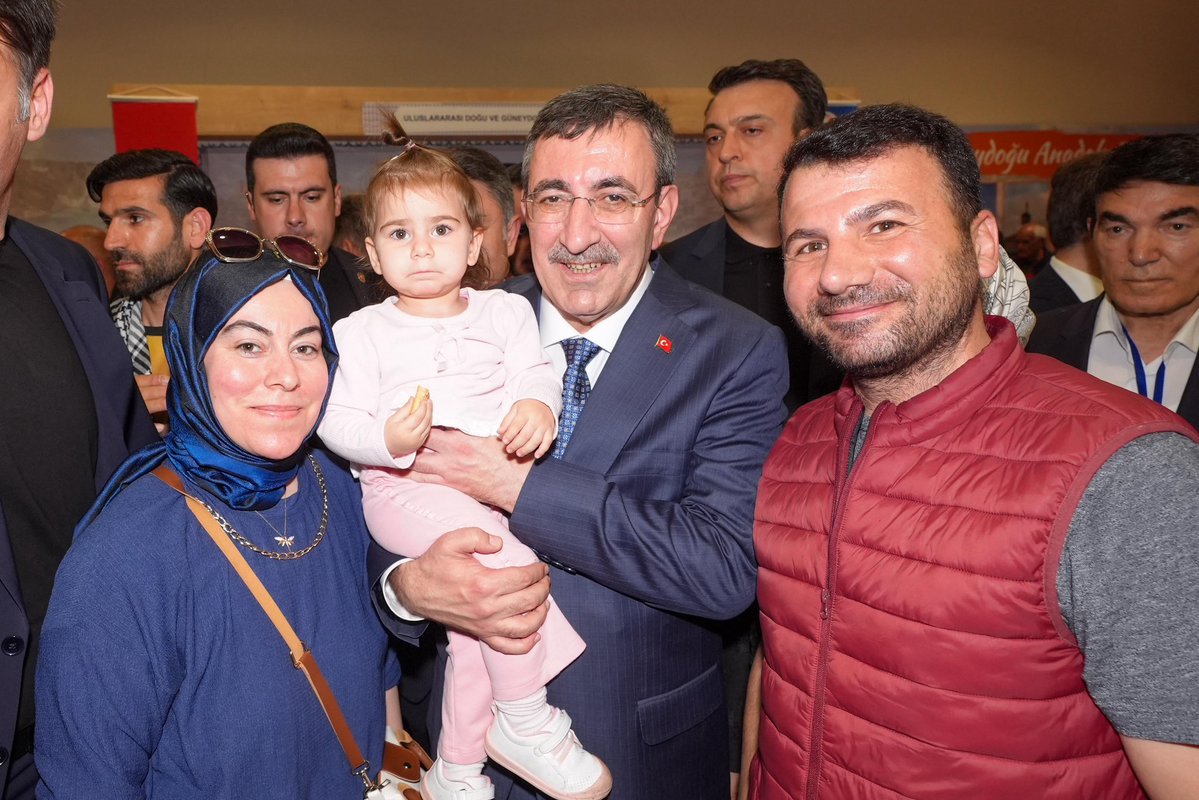 Cevdet Yılmaz tweet media