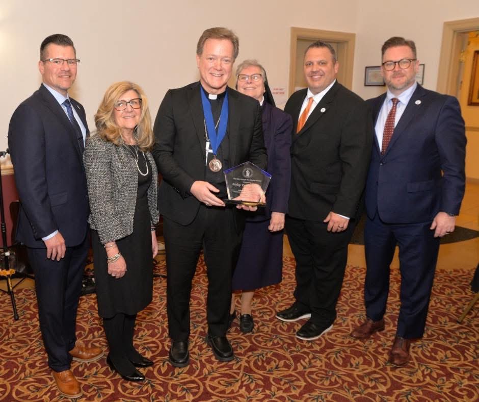 AOPS_Schools's tweet photo. 1/2 Congratulations and prayerful best wishes to Bishop Keith J. Chylinski, Auxiliary Bishop of Philadelphia, who oversees Catholic Education (OCE) in the @ArchPhilly .  Recently, he was honored by Malvern Retreat House with the St. Joseph the Worker Award Medal alongside fellow https://t.co/nPyxNP0zRX