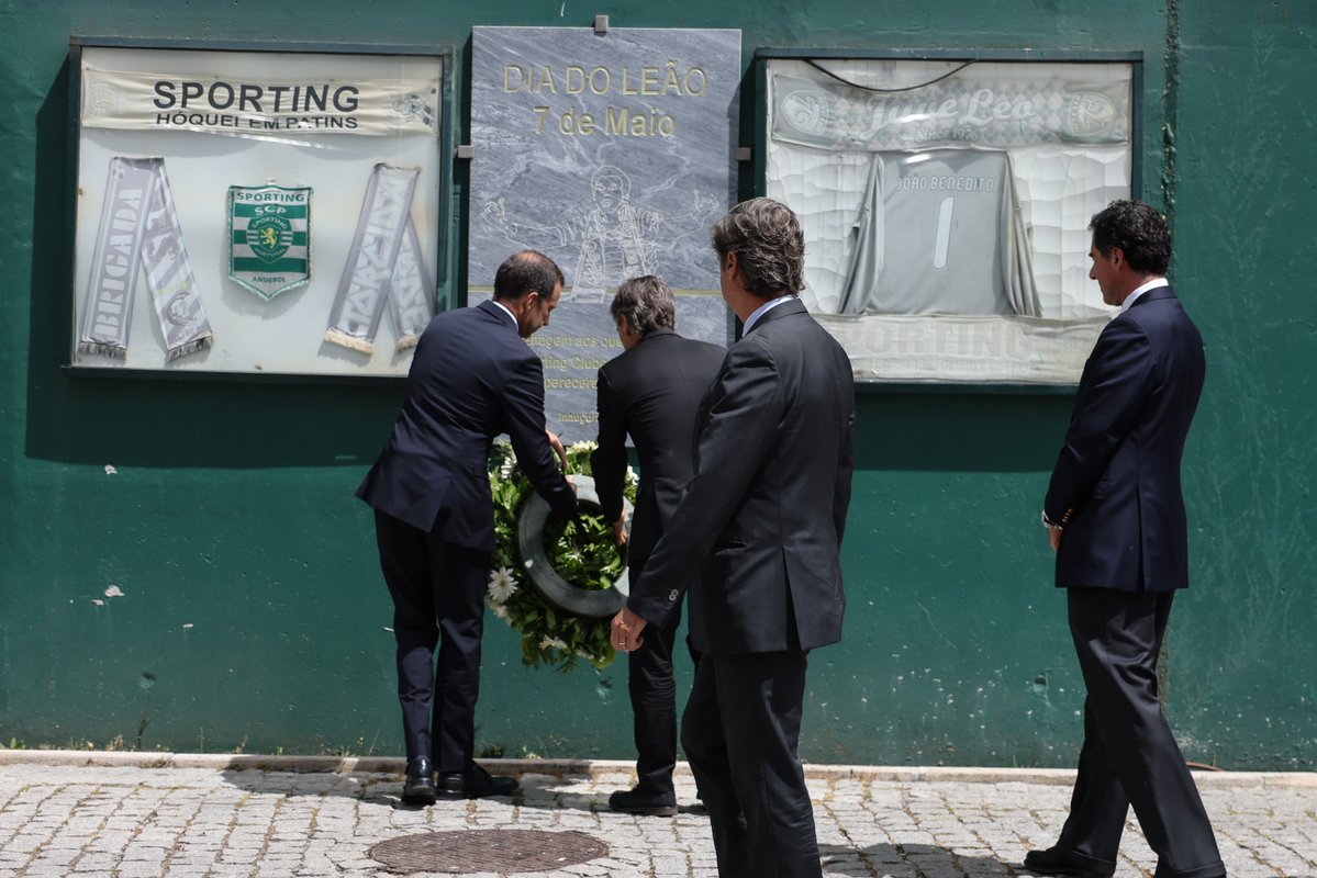 Dia do Leão: Homenagem aos Sportinguistas que faleceram enquanto apoiavam o Clube

Repetiu-se, como acontece desde 2011, a homenagem a José Gonçalves e Paulo Ferreira, que faleceram na sequência da queda do varandim do antigo Estádio José Alvalade, e a Rui Mendes, que foi