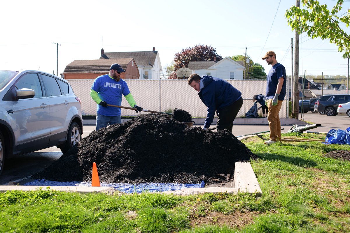 BlueRockConst's tweet photo. Giving back to communities where we work is something we’re proud to be part of at Blue Rock. Team members recently volunteered at Berwick Area United Way’s “Day of Caring 2026.” A great day of teamwork, service, and community impact. https://t.co/CGCwmSrn6r