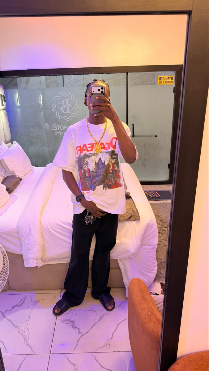 RichGabriel01's tweet photo. No COMPETiTiON, NO jEALESY, I PRAY WE ALL WIN , CUZ LiFE is
ALREADY
HARD ENOUGH🧏‍♂️ https://t.co/DoOT0e7C45