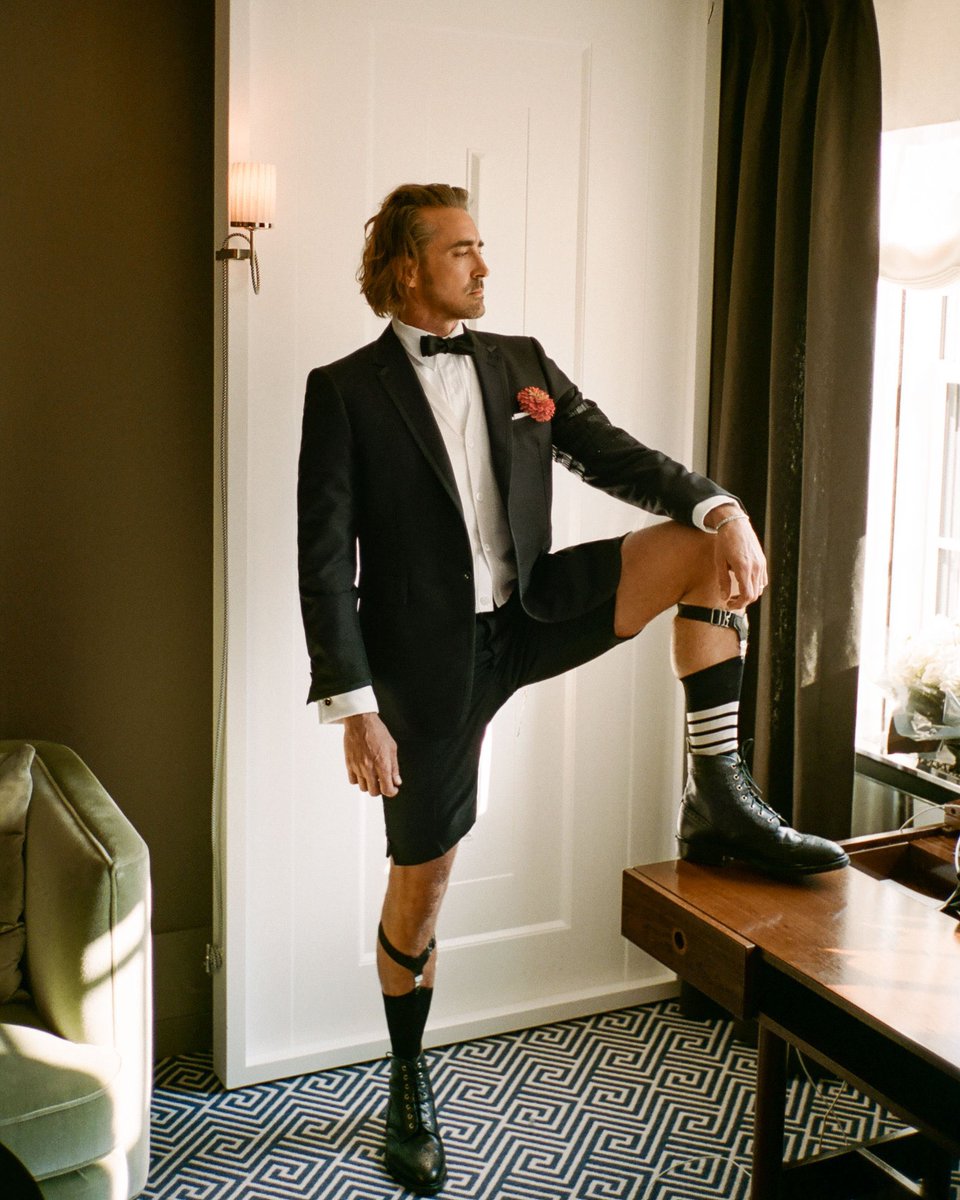 daily lee pace tweet media