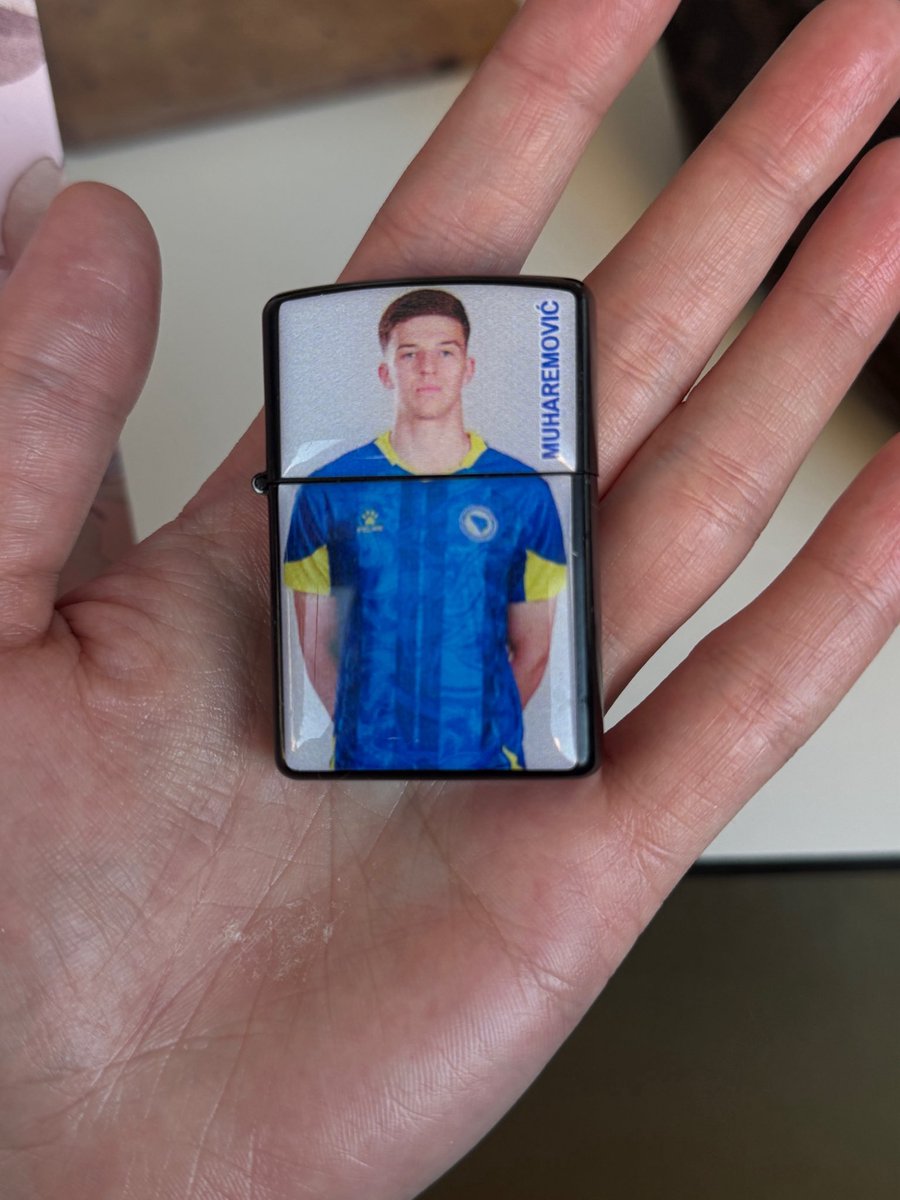 sta je bilo bebo zasto ne zapalis cigaru svojim novim tarik muharemovic upaljacem