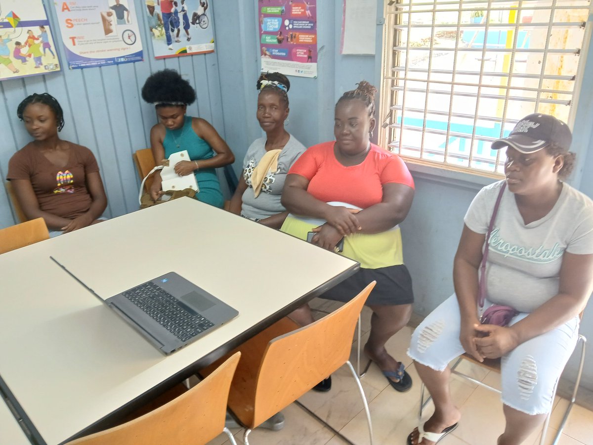 golebourne's tweet photo. We are at Mason Hall Infant Department Parent Place. #12StandardsMatter #ParentingMatters @ECCJA @MOEYJamaica @tkmsingh @TanishaMill2012 @EzrinMorrisECC @ItzzMell_ECC3 @Stcy14226538 @GrantShaunette @KemmyLeslie @karlenedesland1 @KasanmtKasan @KevinPa43410967 @NPSCJamaica https://t.co/J7uu9jSf6L