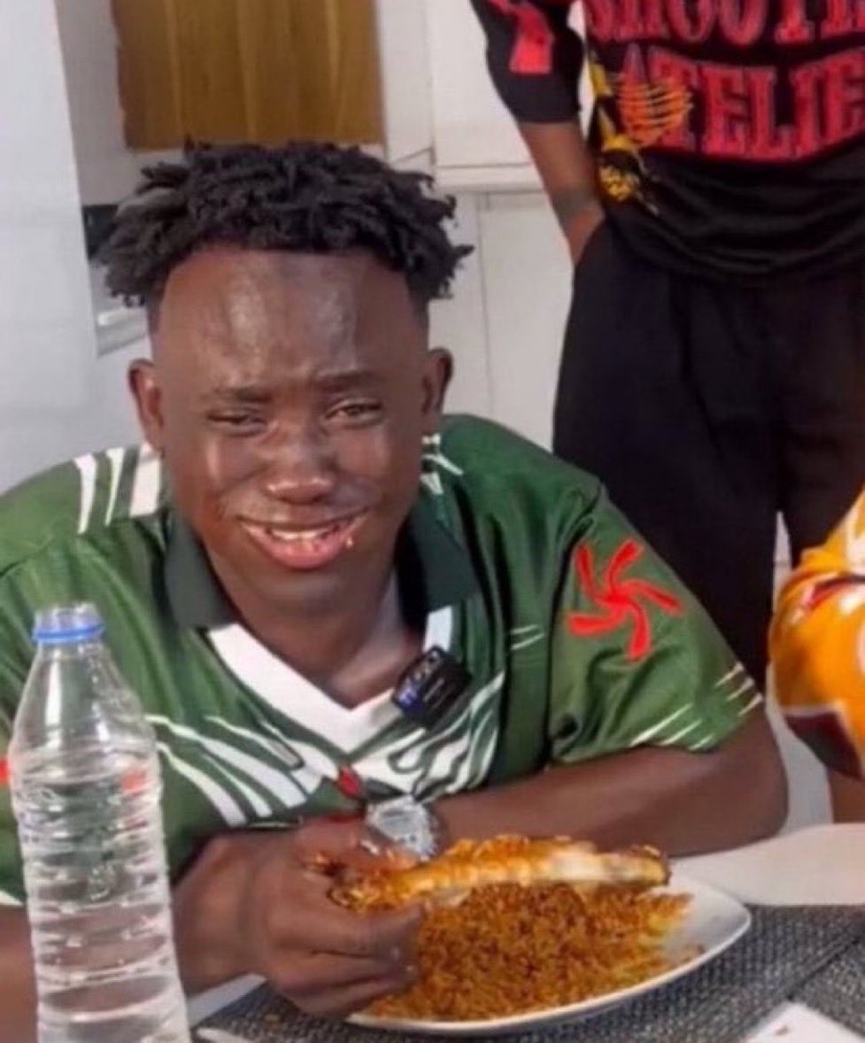 bLaa 👑rEmIx🦍 tweet media