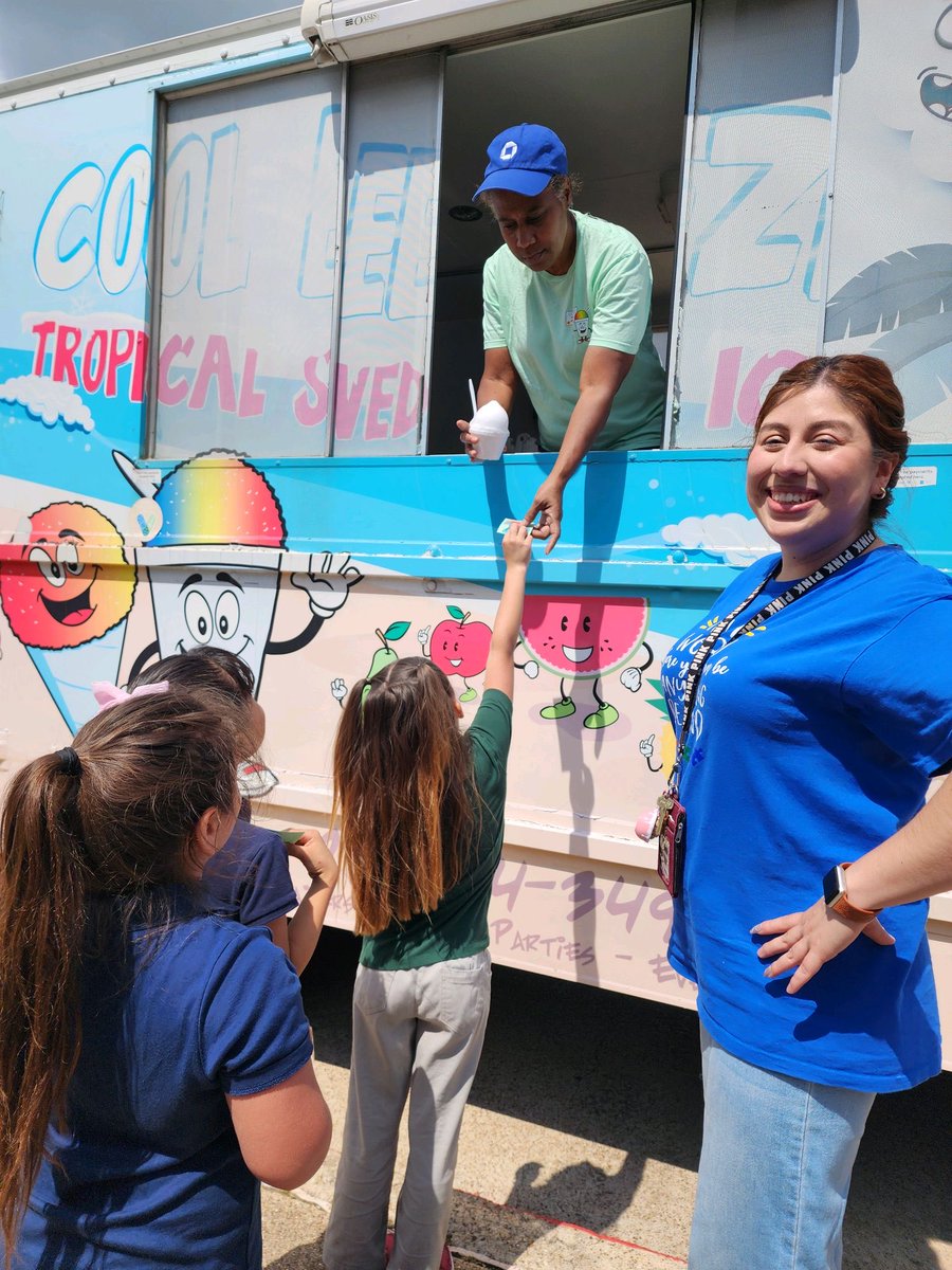 msedbostic's tweet photo. Positive behavior deserves positive memories.
@CockrellHillLMA students celebrated growth with family, fun, and snow cones through our Stronger Connections Grant. Supporting students means recognizing progress, building community, and creating joy along the way. https://t.co/qeQyQKBTax