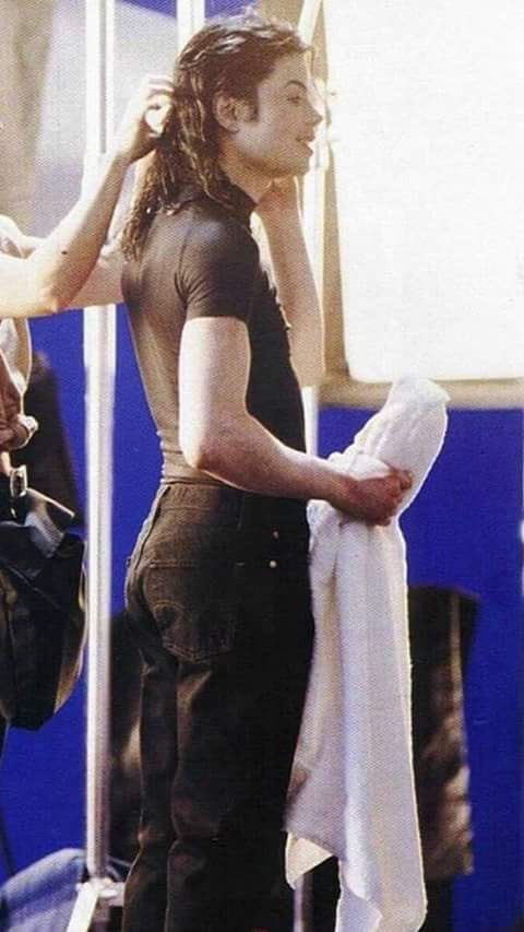 nini 🧞‍♀️(mj biopic era) tweet media