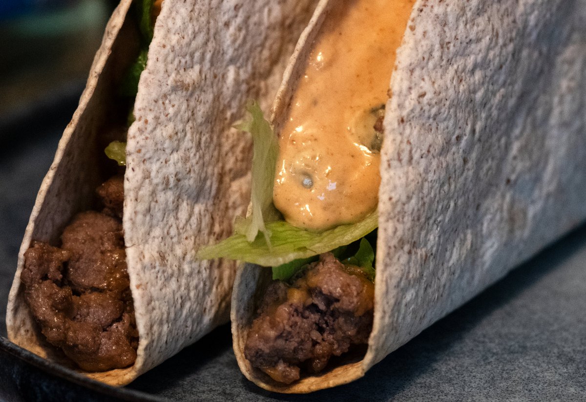 fightingpride93's tweet photo. Big Mac tacos https://t.co/f4MXwMg618 https://t.co/6hqACwe5DZ
