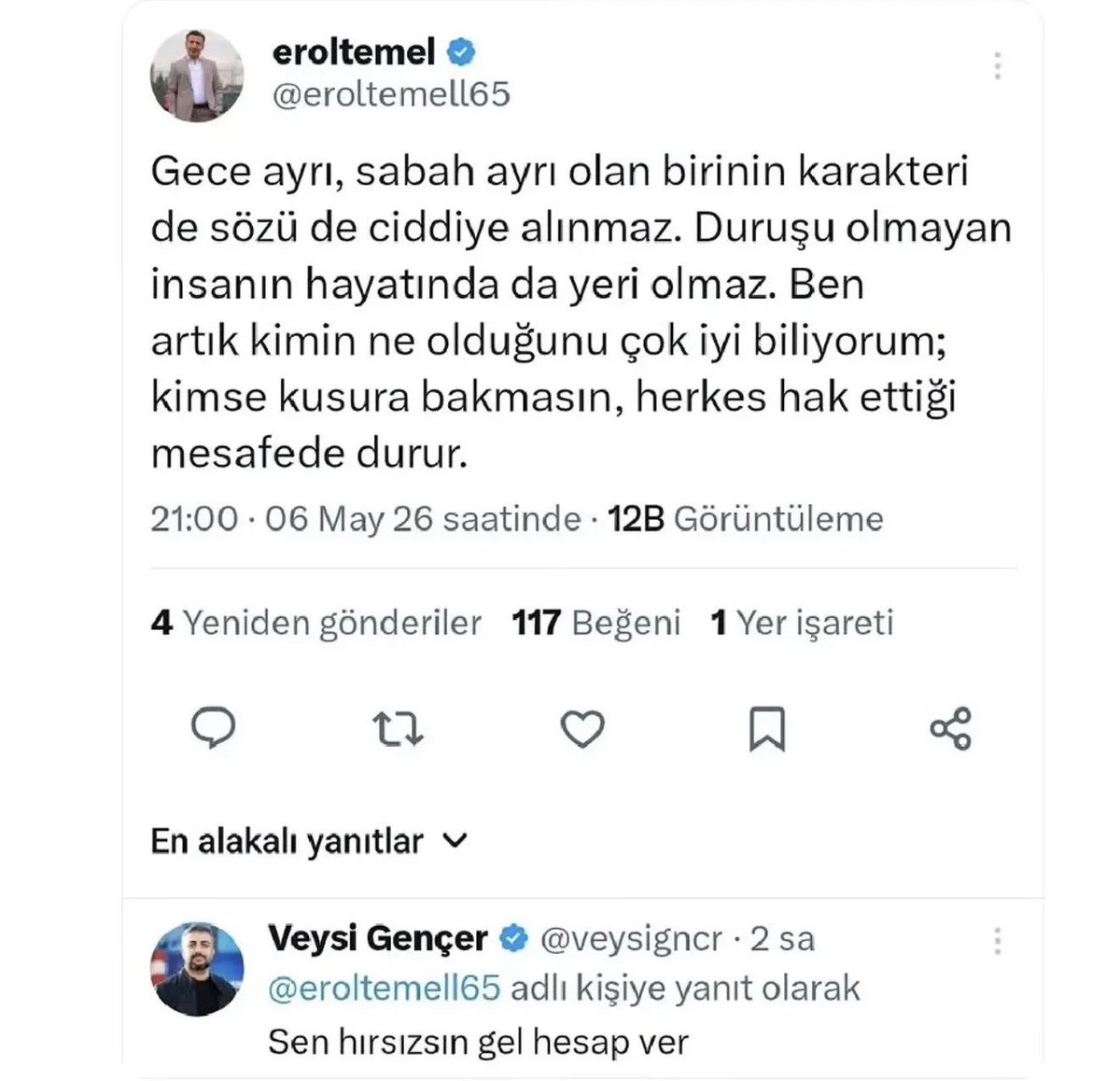 rya_kaplanux's tweet photo. Hırsızlığa şahitsiniz anlaşılan,
İnanmıyor kimse itibarsız olan duruşunuzdan gerçi, ama varsa neden sustunuz? @veysigncr 
Van şampiyonluk için size minnettar,bizlerde. 
Ancak merak ettiğimiz sizi tehdit etmiş adamı sonrasında yönetime neden aldınız?
@eroltemell65 @valiozanbalci75 https://t.co/R1MsYS5lAM