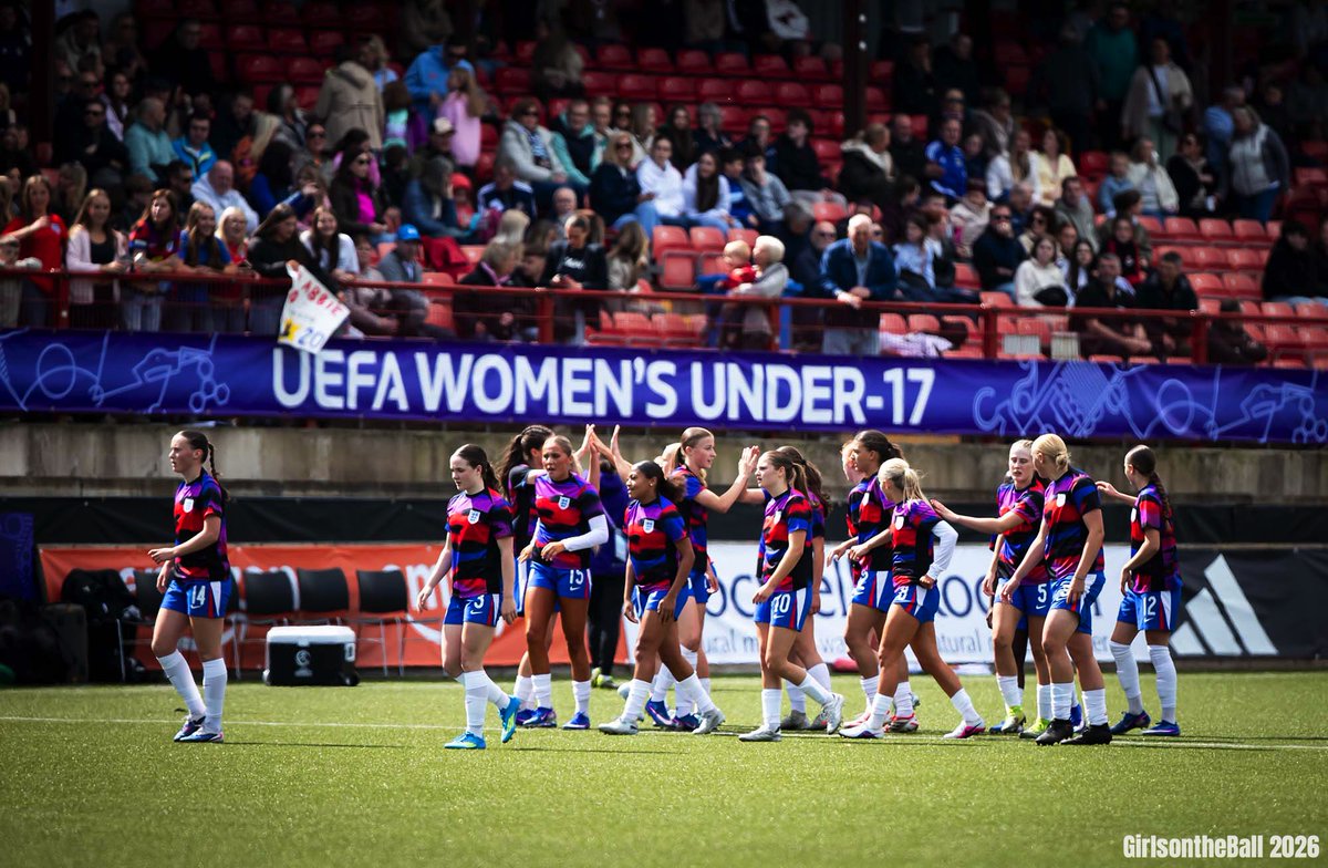 GirlsontheBall's tweet photo. FT | Germany U17s 1-0 England U17s
Johanna Hebben's first half penalty the difference between the two.
Bryony Brodie had a goal disallowed for offside late on.
England play Norway on Sunday for a spot in the semi finals.
#GERENG | #WU17Euro https://t.co/7lq0mRVocV