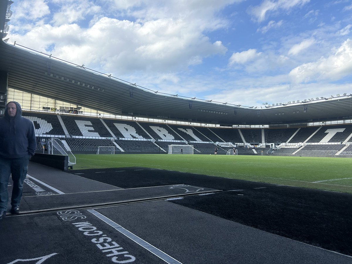 StepFiveMedia's tweet photo. This evenings venue https://t.co/yILFPL6xBW