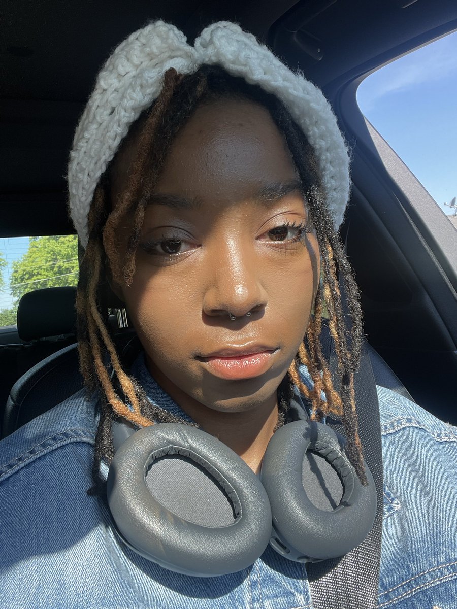 nyx ☥ tweet media
