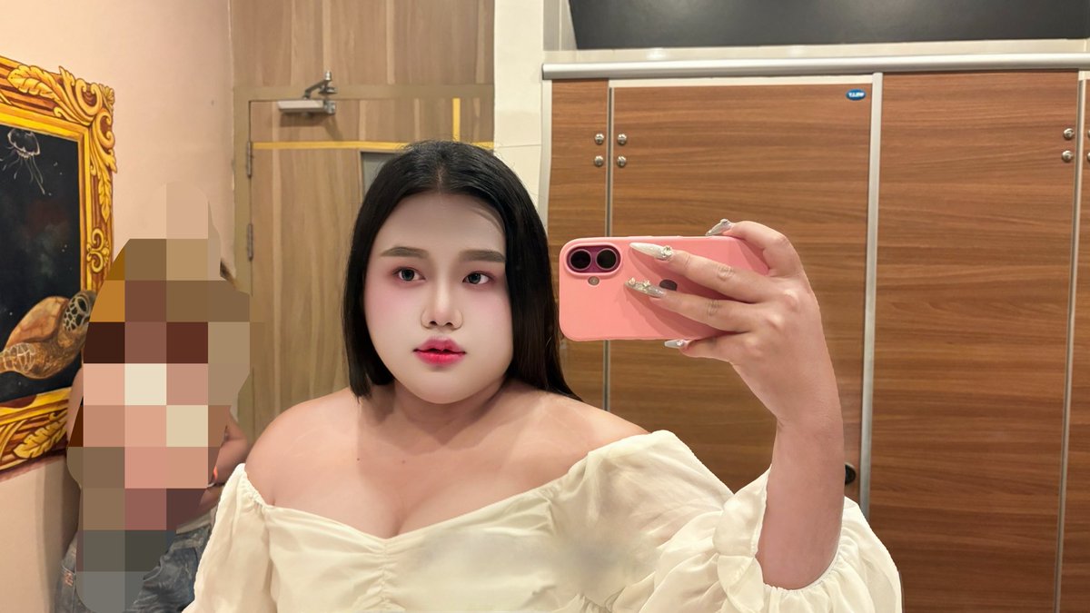 นมเหนียว tweet media