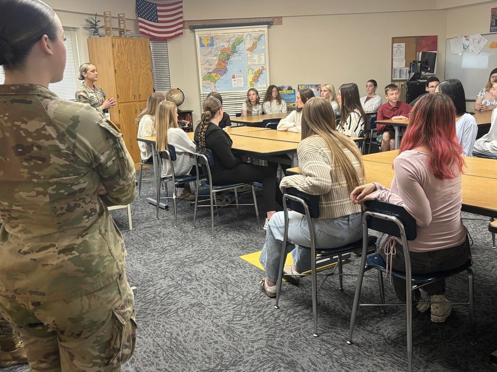 AberdeenHMS's tweet photo. At Holgate, Wednesday was Mock Interview Day with great community support, and post high school planning with NSU, Lake Area Technical College and the National Guard! Members of CHS Student Senate and Dr. Board joined us as well.  (Thank you to Kari Brenner for the great photos!) https://t.co/uMNi0uTRmB