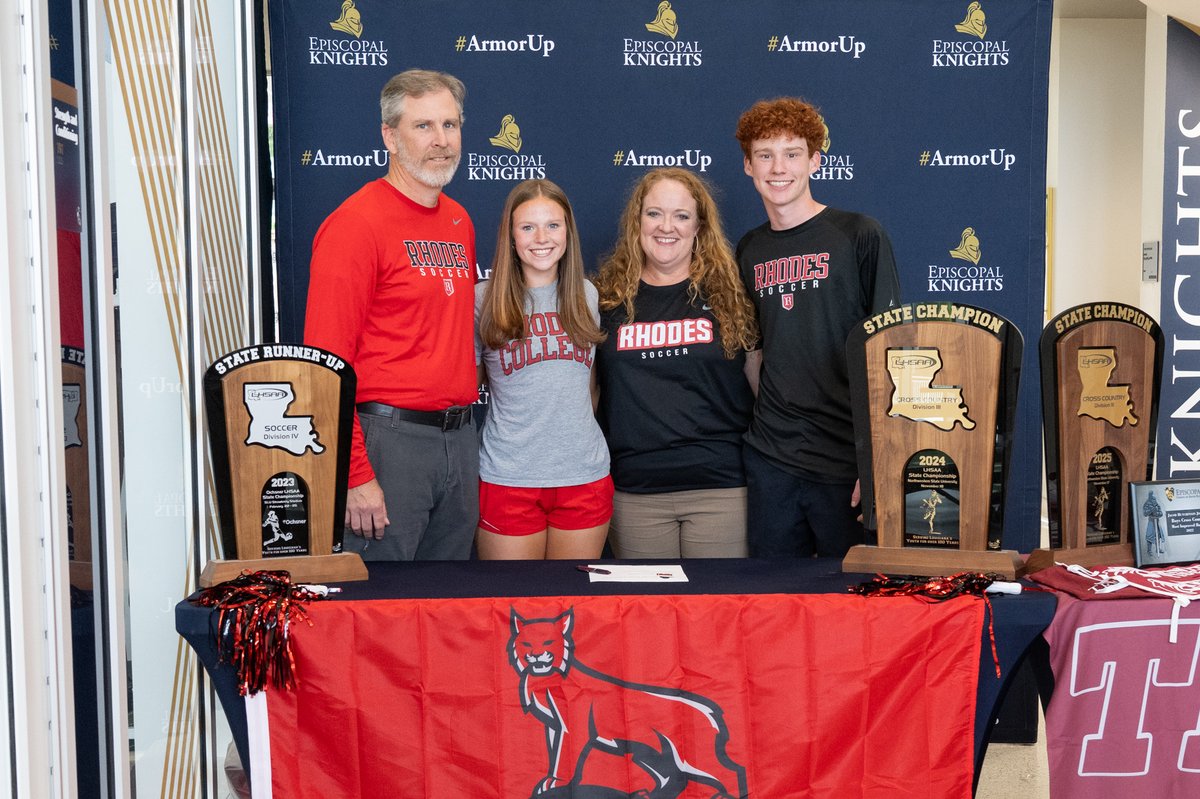 EpiscopalBR's tweet photo. Described as an all around student athlete, Lauren Bradford will continue competing at Rhodes College next year. Read more about her journey. https://t.co/JaiQL3wpYU https://t.co/nMuifRImls