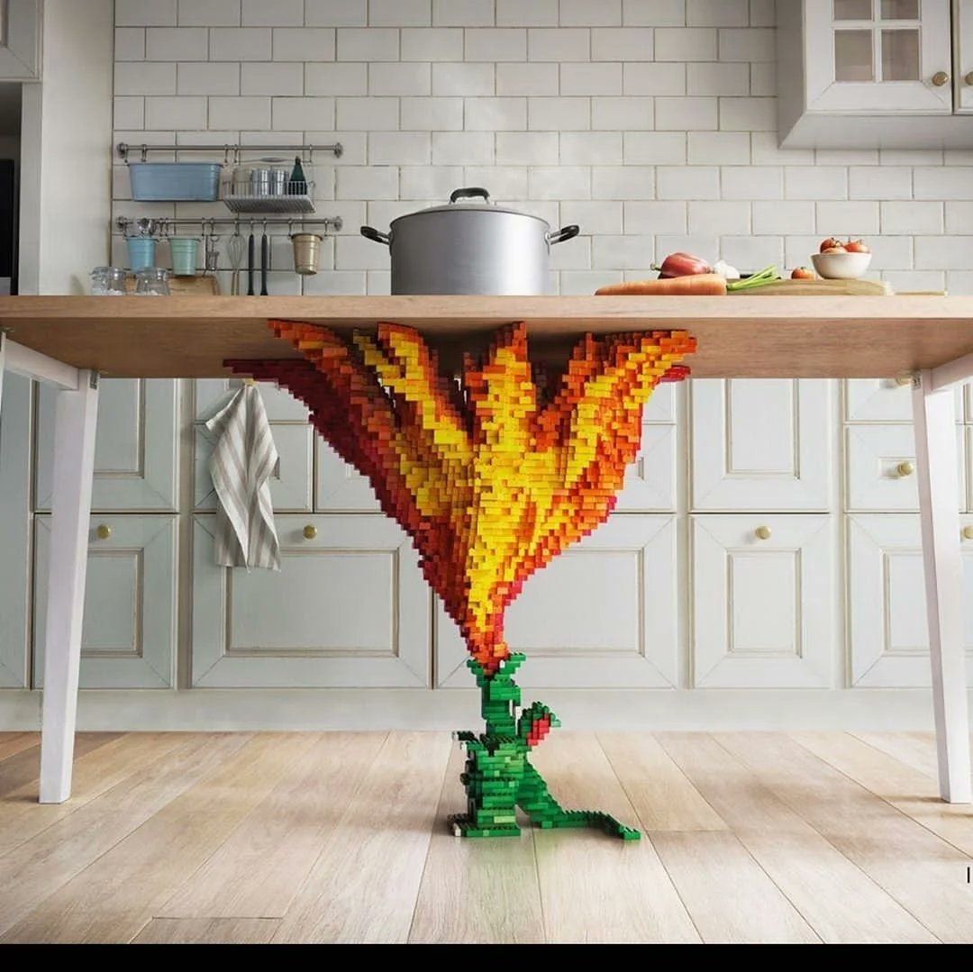 BiancoDavinci's tweet photo. Dragon lego table https://t.co/3huzFFdlvq