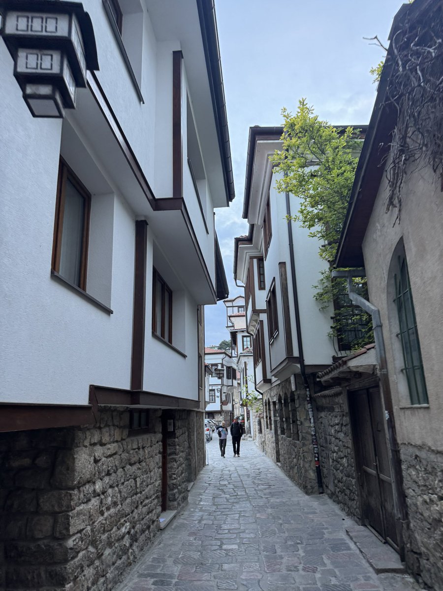 utdgaj's tweet photo. 🇲🇰🔥 https://t.co/CkbaILXqug