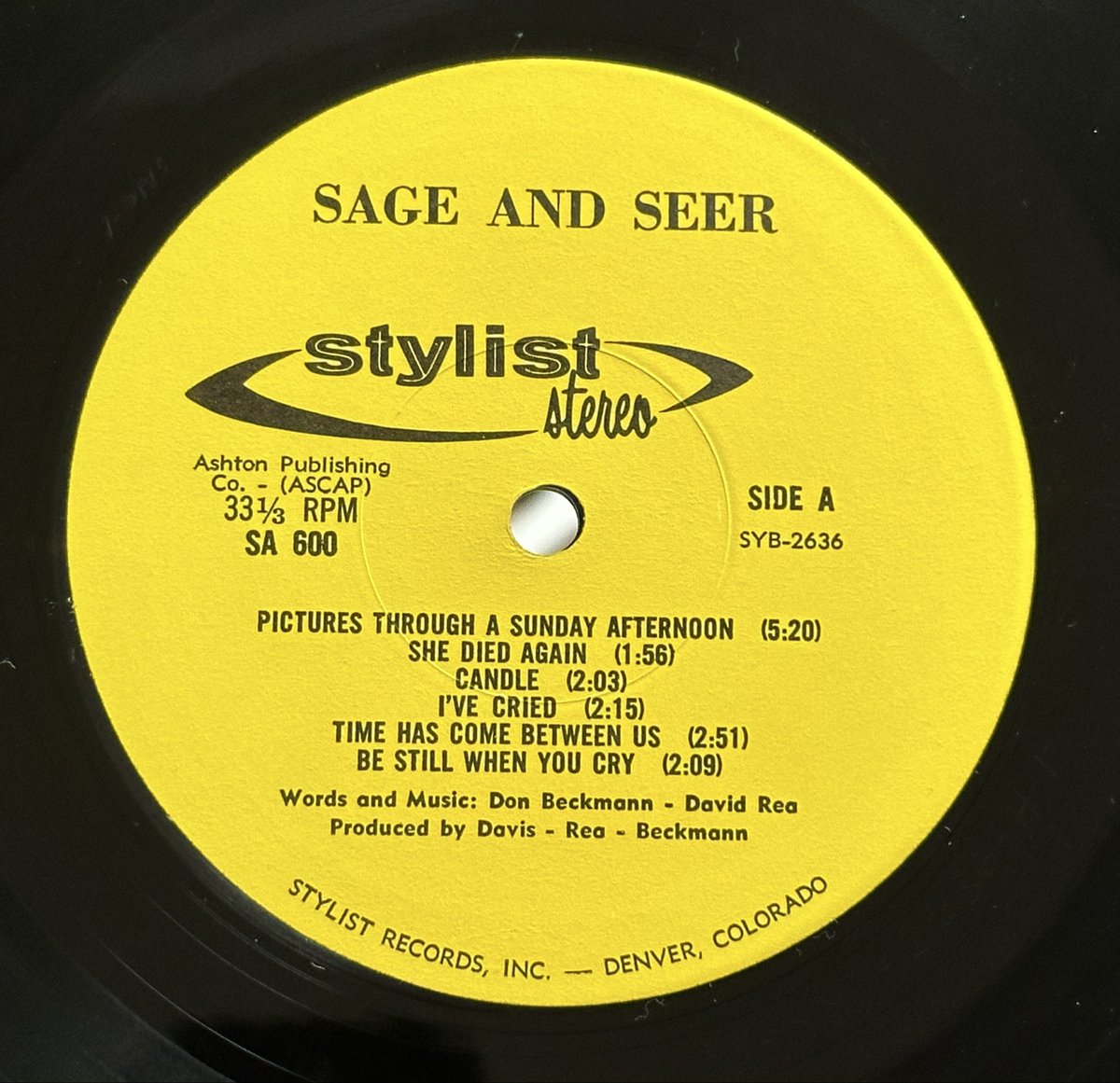#NowPlaying
Sage and Seer

音的にはThe Left Bankeみたいなのに、ボーカルのやる気スイッチがずっとOFFのままなので、「ダウナー系サンシャインポップ」の地位を確立したジャンキー向けの一枚
youtube.com/playlist?list=…