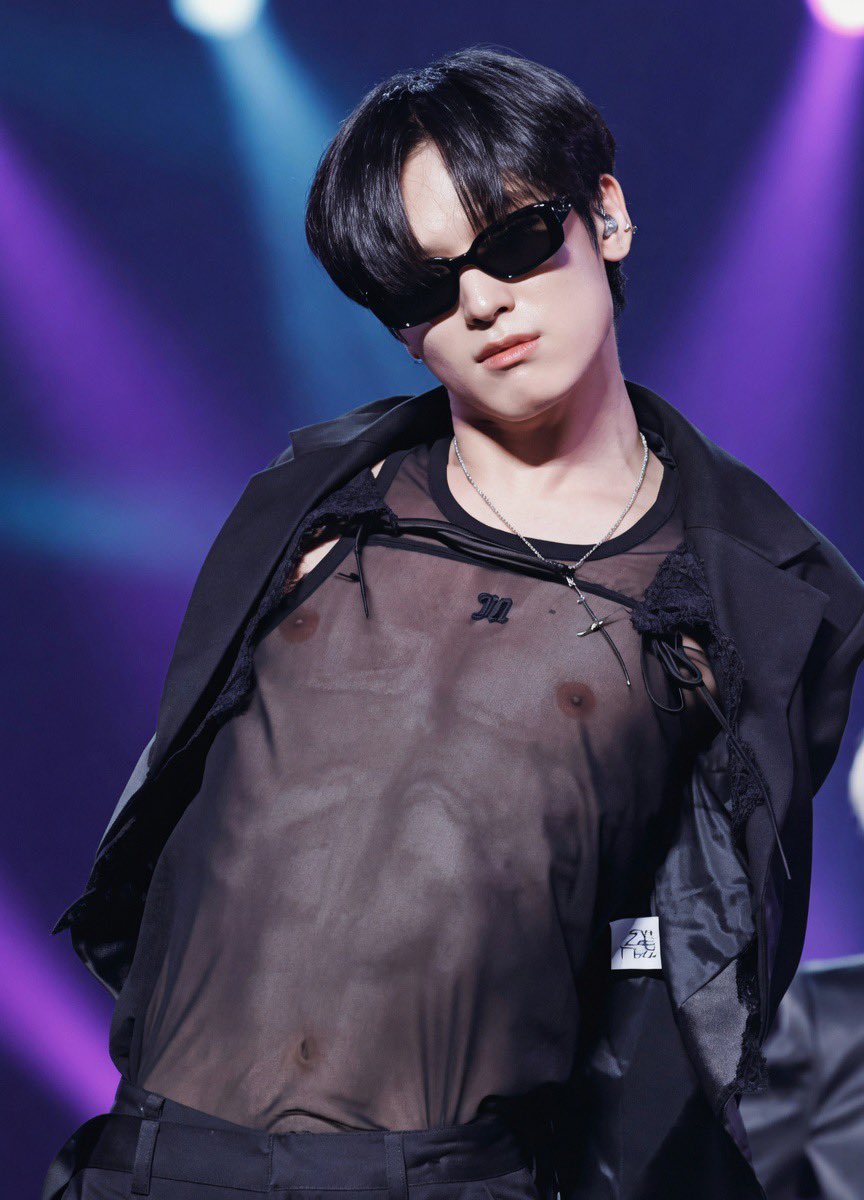 male kpop file tweet media