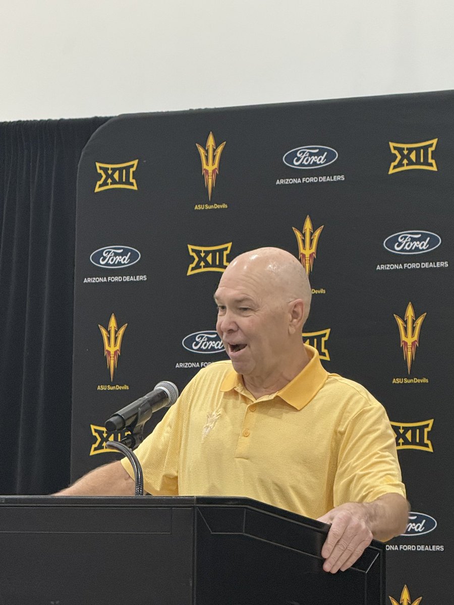 jaredfig1011's tweet photo. Randy Bennett gets introduced as Arizona State’s next Men’s basketball coach! 

@InfernoIntel https://t.co/nvgyYRjURJ