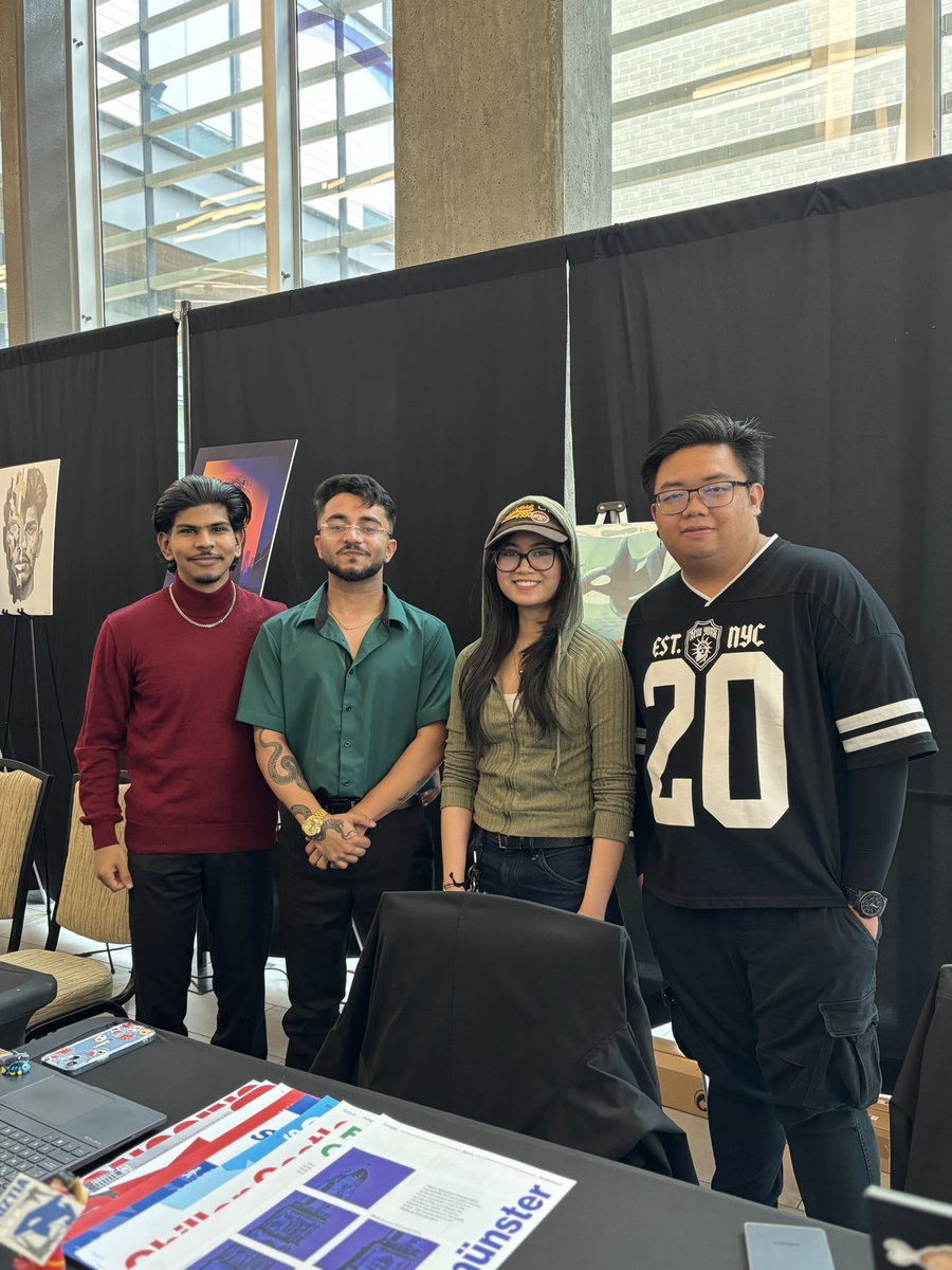 BowValley's tweet photo. The School of Technology celebrated graduates from Digital Design &amp; Software Development at this year’s Graduate Showcase — featuring creative, innovative, and industry-ready projects from our students. #BVCGrad https://t.co/hCtxzIoWH8