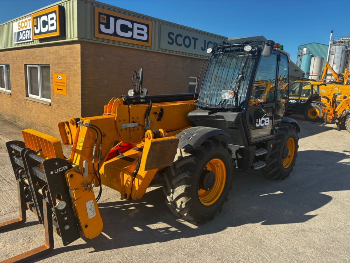 Scot JCB tweet media