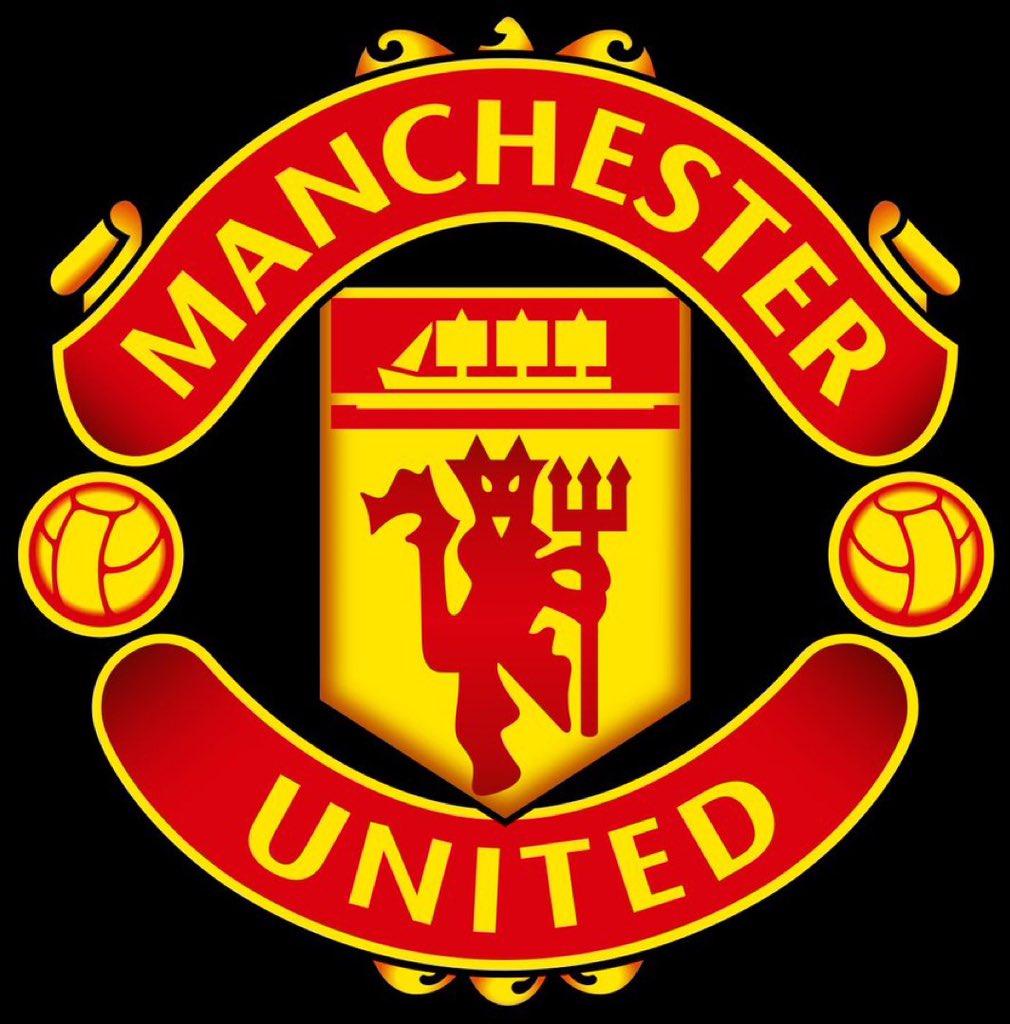 🚨Vitinha on the biggest club in England:

🗣️ “For me, the biggest club in England is Manchester United.”

“When you grow up watching football, Manchester United is one of the first clubs you know because of the history, the trophies, the legends, the atmosphere at Old Trafford.”