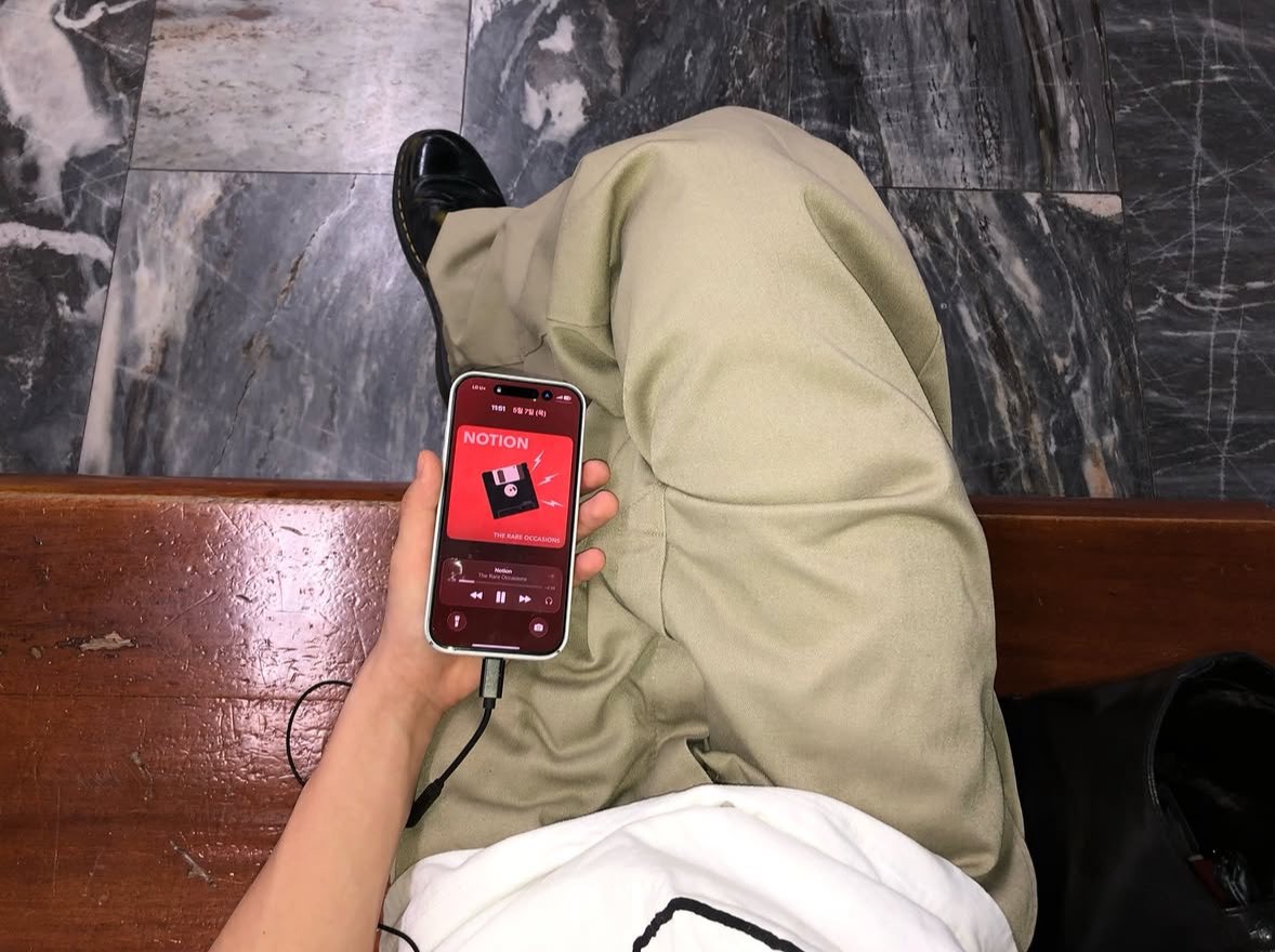 junseok pics tweet media