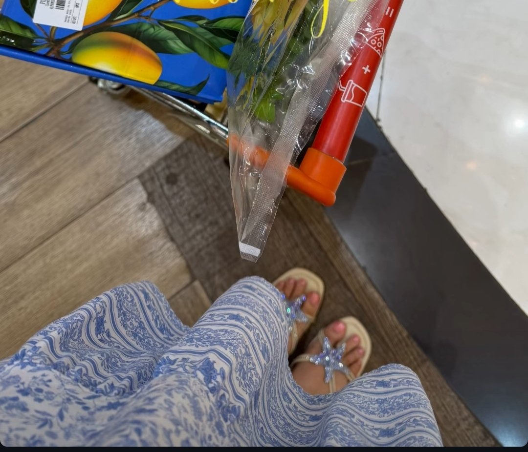 GoddessMplator's tweet photo. Just a peep at my feet..
And your wallet is open

Findom indianfindom paypigs cashslave whalesub humanwallet humanatm finsluts footslave cucks whitesubs https://t.co/dTxOFi0N5t