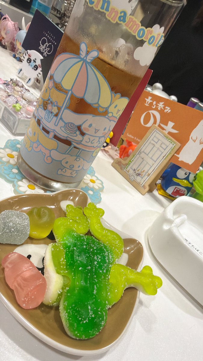 POTOBE's tweet photo. 高知の山猿、大阪の楽しさに悦 https://t.co/qiFd2i963F