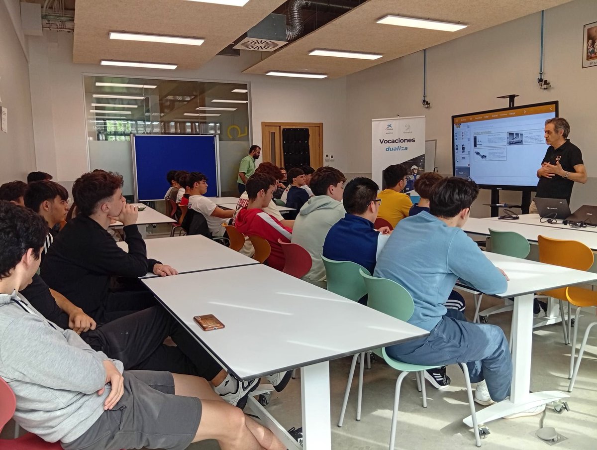 AVametal's tweet photo. 🤝En colaboración con @CABK_Dualiza seguimos participando en el proyecto "El Talento que transforma el futuro del metal " dentro del marco #VocacionesDualiza

Gracias a, Yenni Yllisca Gonzales, Talent Acquisition y Santiago Delgado Vaquero, Project Manager, de CT Ingenieros https://t.co/arKH5UoL7x