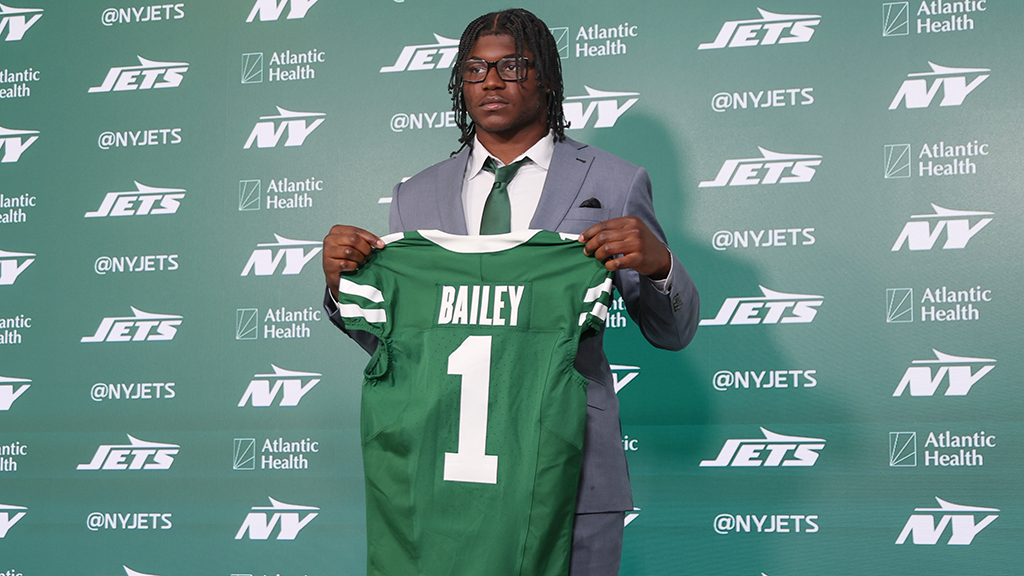 Jets announce jersey numbers for draft picks: No. 2 selection David Bailey  to wear No. 31 https://t.co/WCkPPxbRSZ