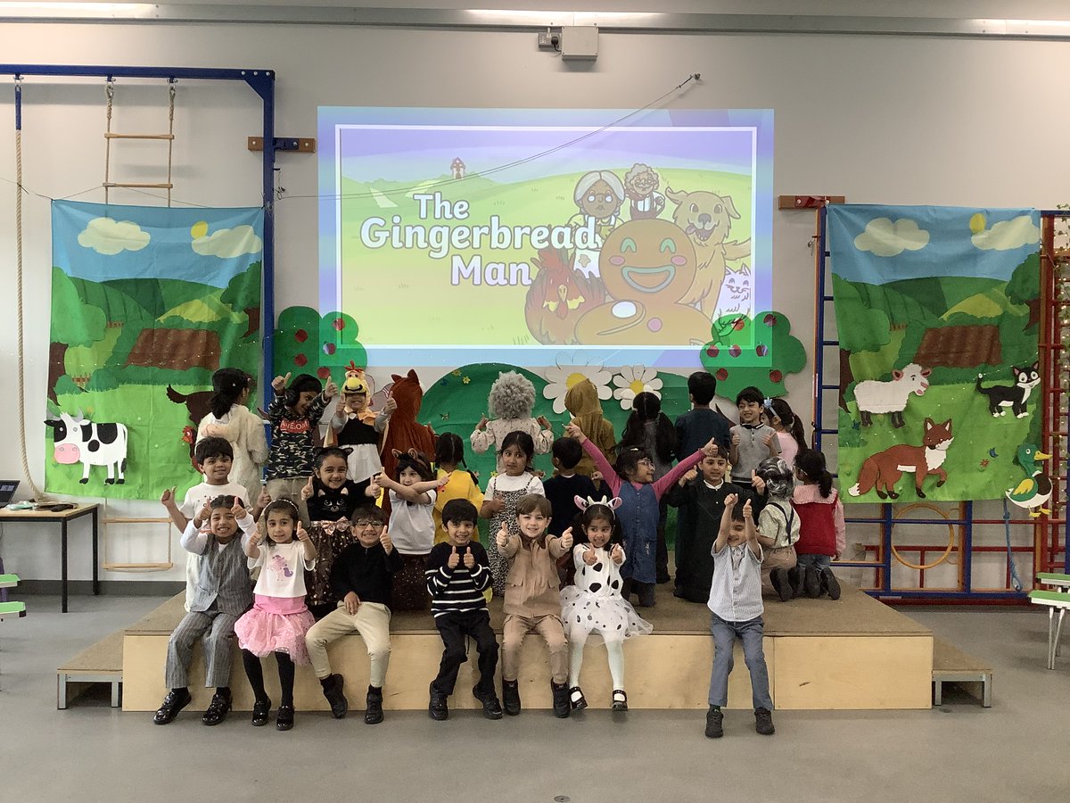 olive__preston's tweet photo. Well done to all our reception children for delivering a fantastic performance about The Gingerbread Man! We are so proud of you all! #ClassAssemblies #Confidence #Leadership #Drama #Stories #Reading #TheGingerbreadMan #Teamwork #Ambition #WeAreSTAR https://t.co/RZfOHrIkSj